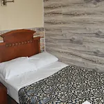 Hotel Red Rose 4*